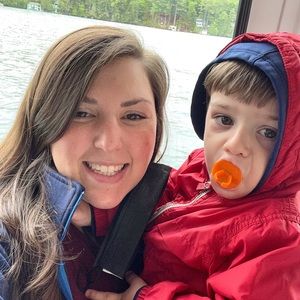 Meet your Posher, Lauren